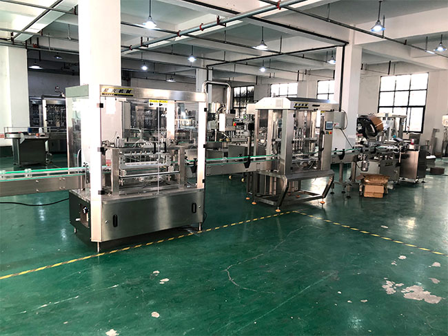星火全自動黃豆醬加工灌裝設(shè)備展示