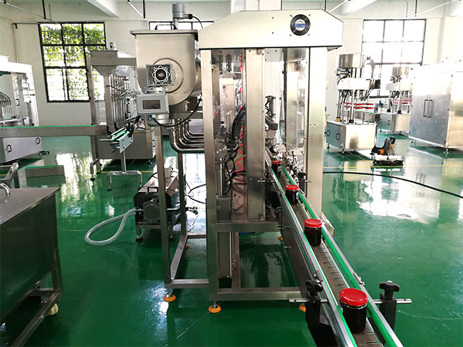 辣椒醬灌裝機設備展示